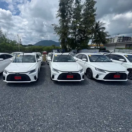 Toyota YARIS ATIV 2025